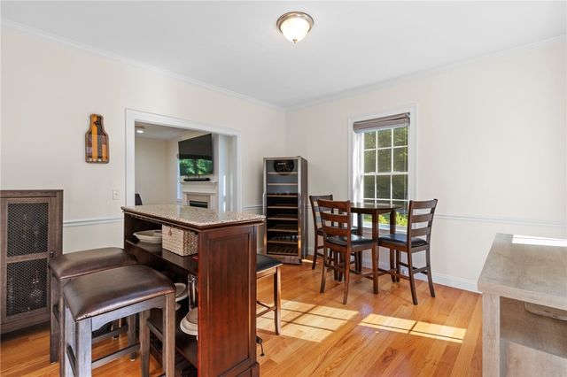 34 East Lantern Road, Lincoln, RI 02865