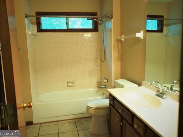 4865 Camberbridge Drive, Johns Creek, GA 30022