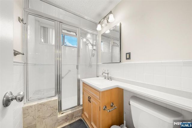 277 Prospect Avenue 6B, Hackensack, NJ 07601