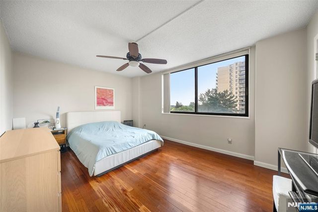 277 Prospect Avenue 6B, Hackensack, NJ 07601
