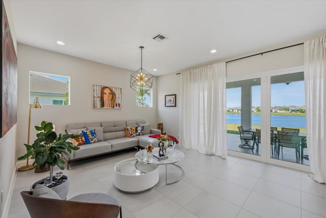 15143 Courtland Court, Westlake, FL 33470