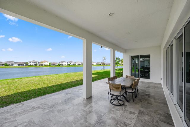 15143 Courtland Court, Westlake, FL 33470