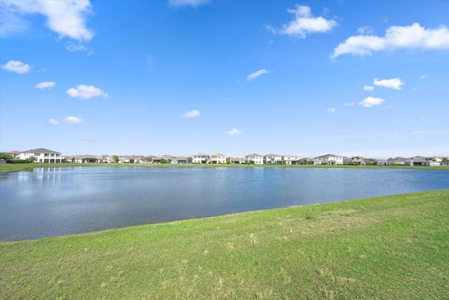 15143 Courtland Court, Westlake, FL 33470