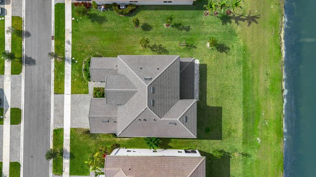 15143 Courtland Court, Westlake, FL 33470