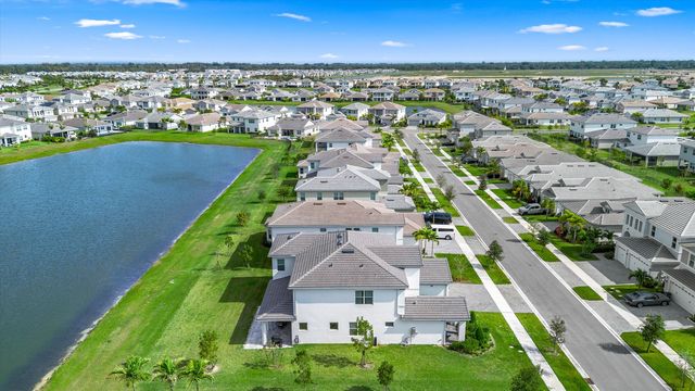 15143 Courtland Court, Westlake, FL 33470