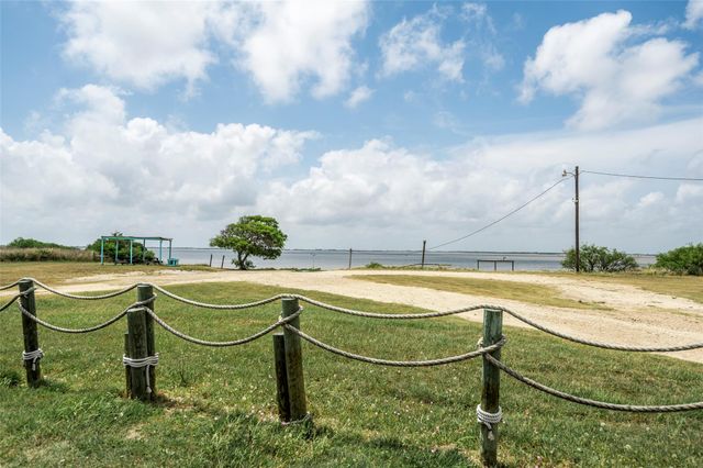 98 Catfish Drive, Palacios, TX 77465