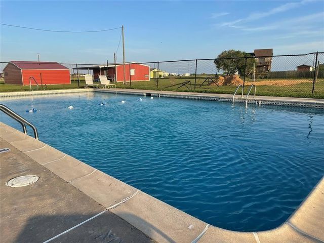 98 Catfish Drive, Palacios, TX 77465