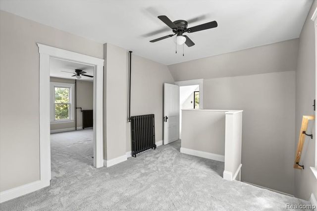 1105 Oak Street, Wyandotte, MI 48192