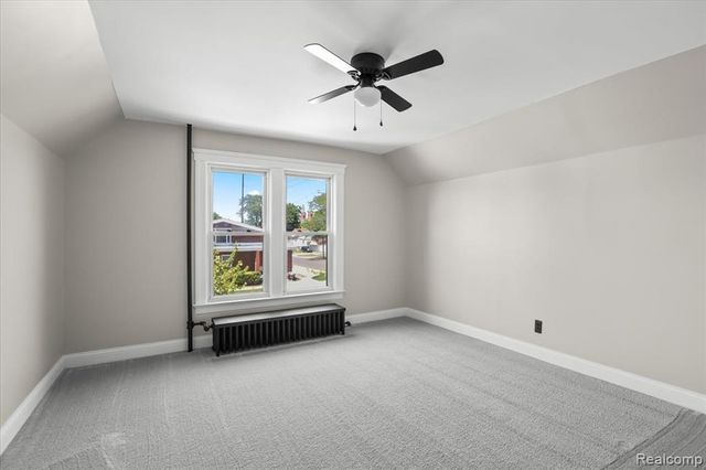 1105 Oak Street, Wyandotte, MI 48192