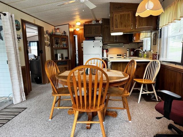 466 Aspen Way, Edgerton, WI 53534