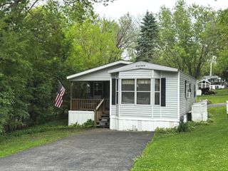 466 Aspen Way, Edgerton, WI 53534