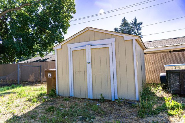 3608 E 20TH Ave, Spokane, WA 99223