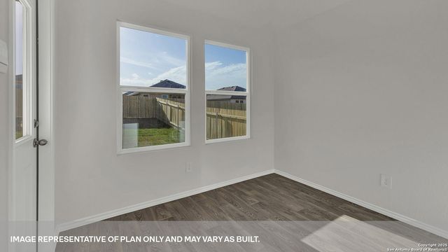 306 BLUETICK TRAIL, Seguin, TX 78155