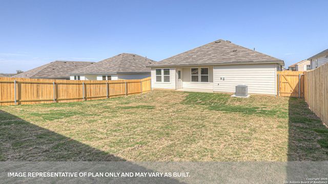 306 BLUETICK TRAIL, Seguin, TX 78155