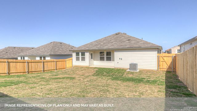 306 BLUETICK TRAIL, Seguin, TX 78155