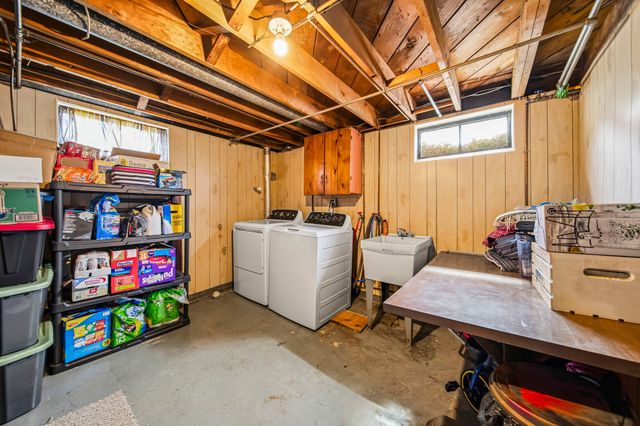 3515 PACIFIC Avenue, Erie, PA 16506