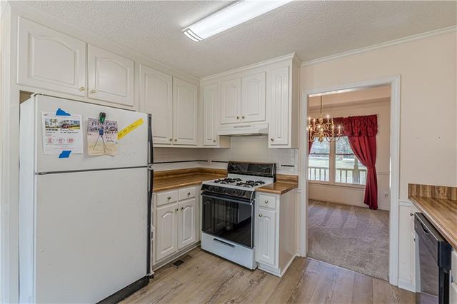 110 Eastfield Court, Mcdonough, GA 30252