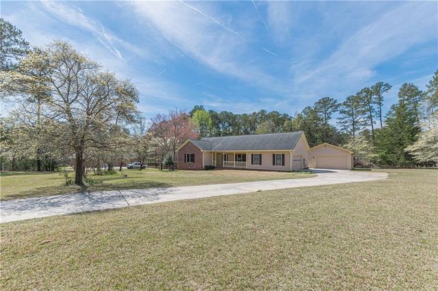 110 Eastfield Court, Mcdonough, GA 30252