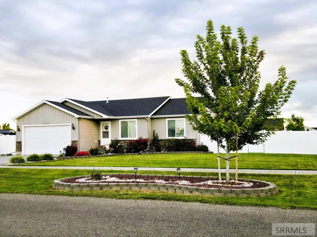 Image 1 of property listing at 4065 E Deloy Drive, Idaho Falls, ID 83401