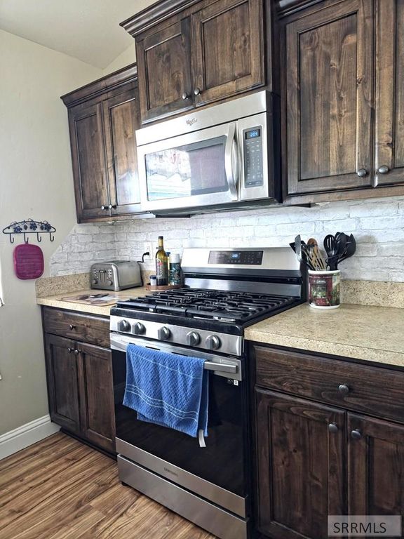 Image 21 of property listing at 4065 E Deloy Drive, Idaho Falls, ID 83401