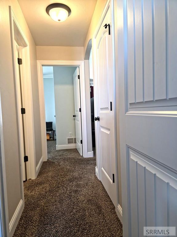 Image 27 of property listing at 4065 E Deloy Drive, Idaho Falls, ID 83401