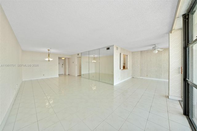 800 Parkview Dr 729, Hallandale Beach, FL 33009