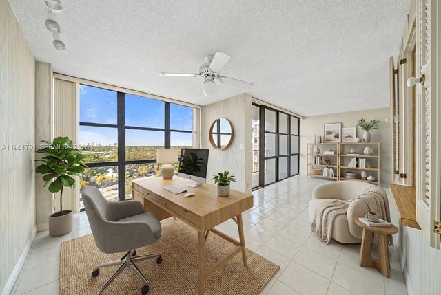 800 Parkview Dr 729, Hallandale Beach, FL 33009