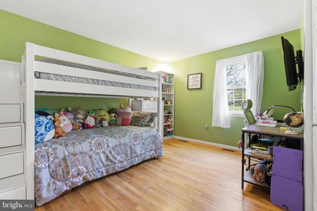 194 BULL RUN RD, Ewing, NJ 08638