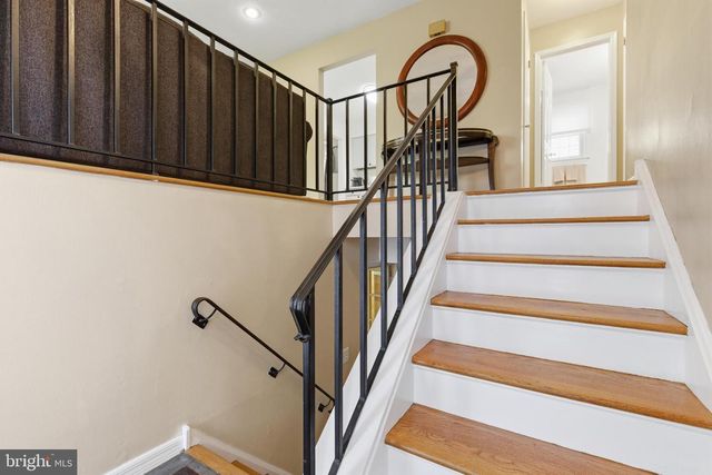 194 BULL RUN RD, Ewing, NJ 08638