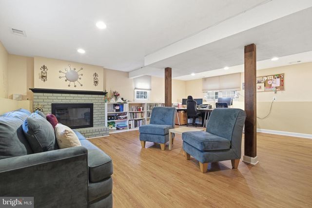 194 BULL RUN RD, Ewing, NJ 08638