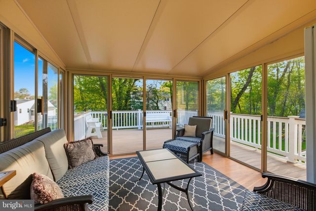 194 BULL RUN RD, Ewing, NJ 08638