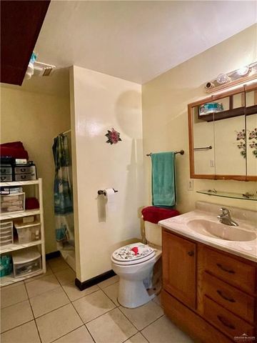 7105 W Mile 8 Road, Mission, TX 78574