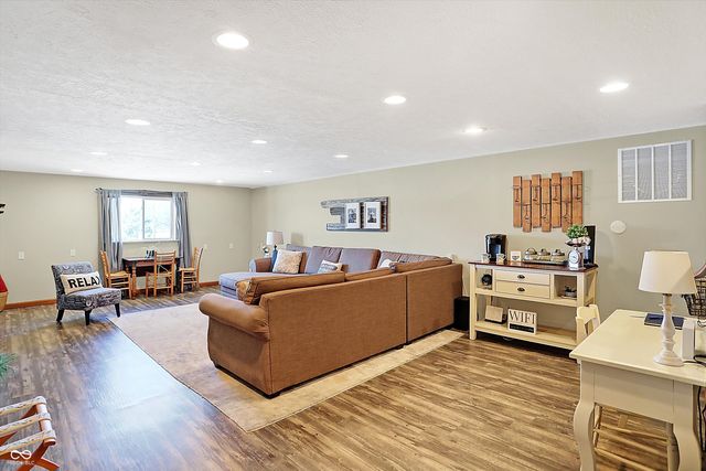 186 W 600 N, Alexandria, IN 46001