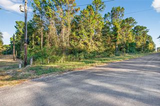 16893 Whippoorwill Rd Road, Navasota, TX 77868
