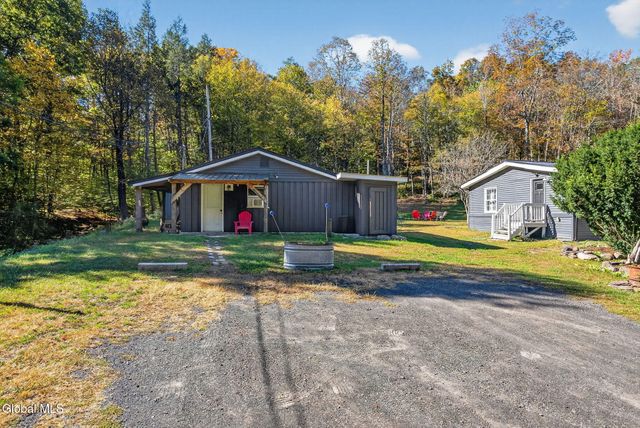 40 Paddock Road, Durham, NY 12423