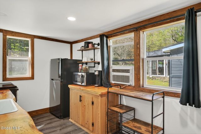 40 Paddock Road, Durham, NY 12423