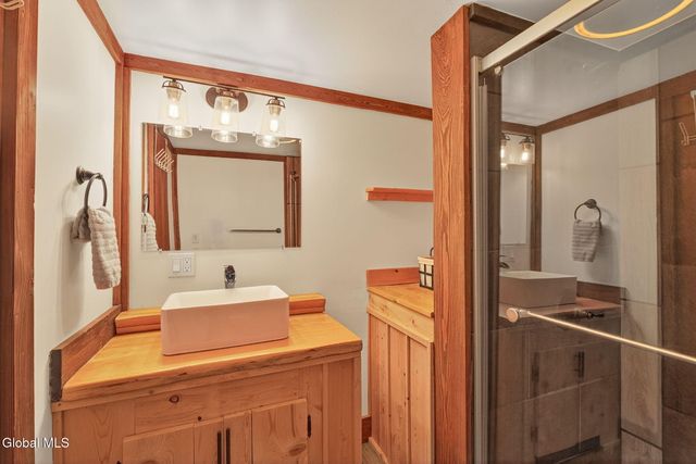 40 Paddock Road, Durham, NY 12423