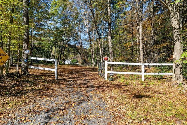 40 Paddock Road, Durham, NY 12423