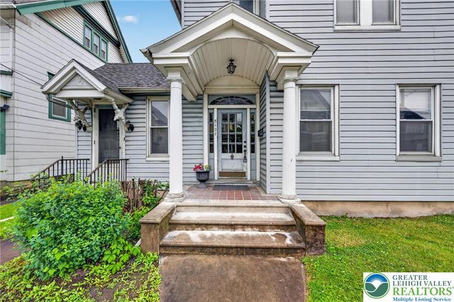 5127 2nd St, Whitehall Twp, PA 18052