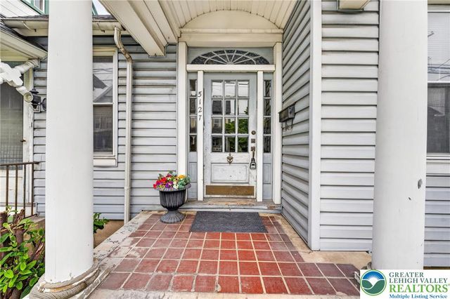5127 2nd St, Whitehall Twp, PA 18052