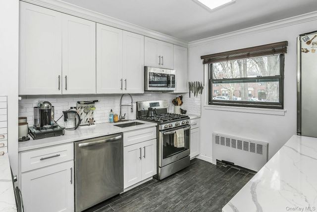 219-35 75th Avenue 299B2, Bayside, NY 11364