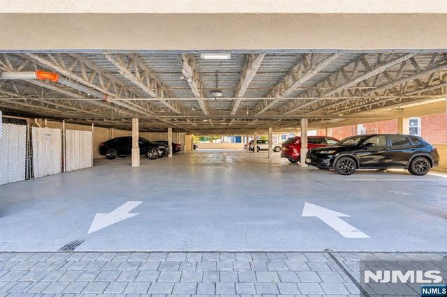 180 Edgewater Road 1A, Cliffside Park, NJ 07010