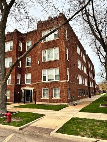 6852 S DANTE Avenue 3E, Chicago, IL 60637