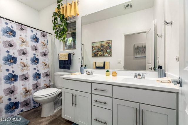 9341 W WILLOW BEND Lane, Phoenix, AZ 85037