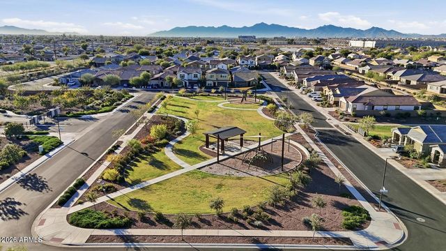 9341 W WILLOW BEND Lane, Phoenix, AZ 85037