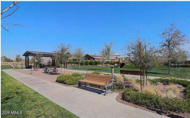 9341 W WILLOW BEND Lane, Phoenix, AZ 85037