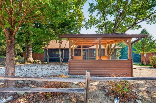 1222 Old State Road 46, Nashville, IN 47448