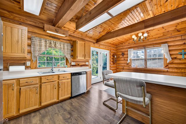 1222 Old State Road 46, Nashville, IN 47448
