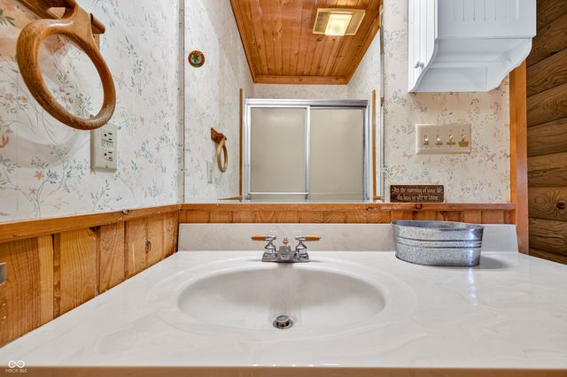 1222 Old State Road 46, Nashville, IN 47448
