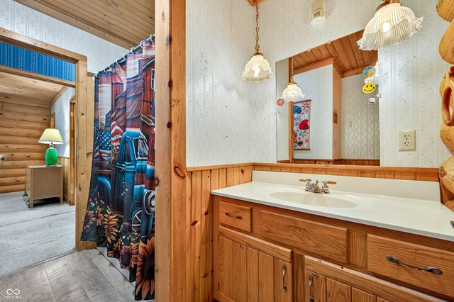 1222 Old State Road 46, Nashville, IN 47448